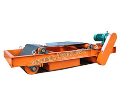 �DƬ���Q��RCYDƤ����жʽ���ų��F��
�c���Δ���2177��